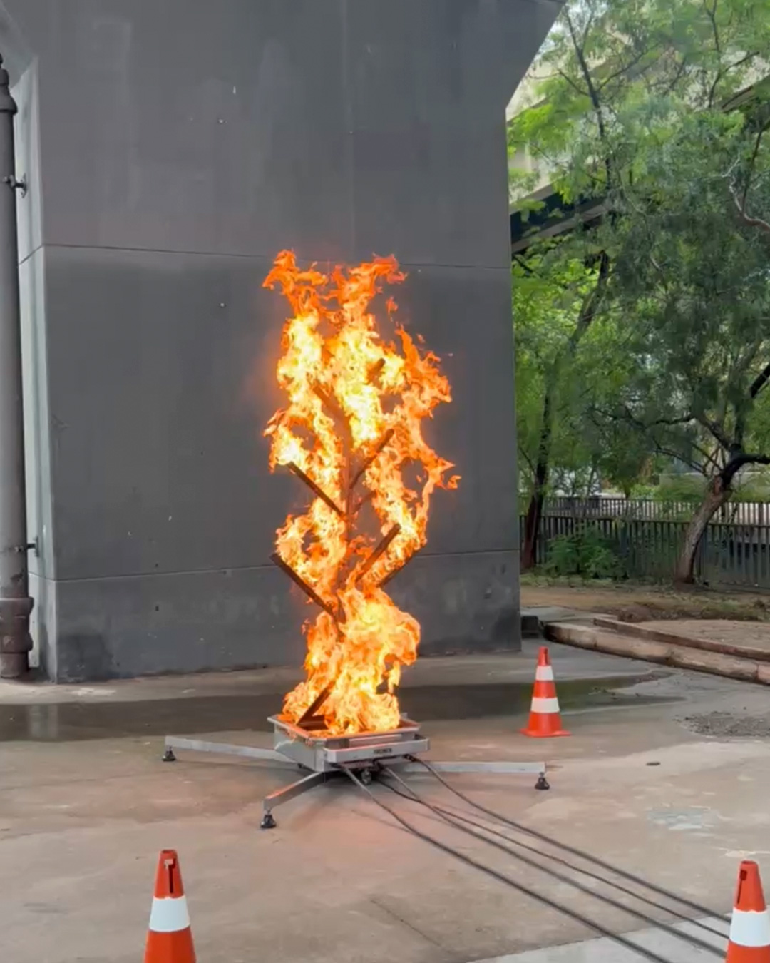 Simulador de incêndio TRX TREE FIRE Treinex